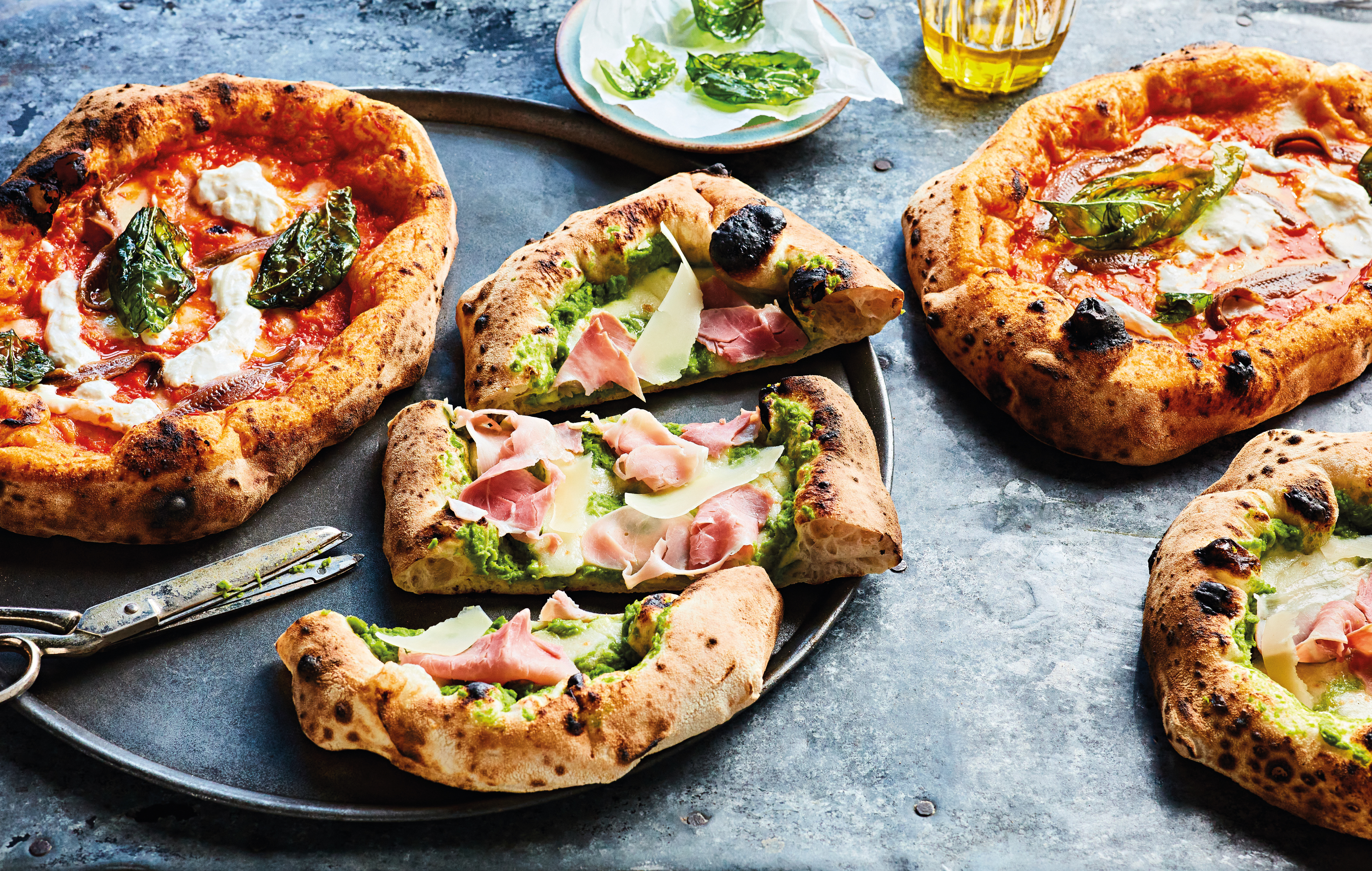 Napoli on the Road by Michele Pascarella | Hardie Grant Publishing